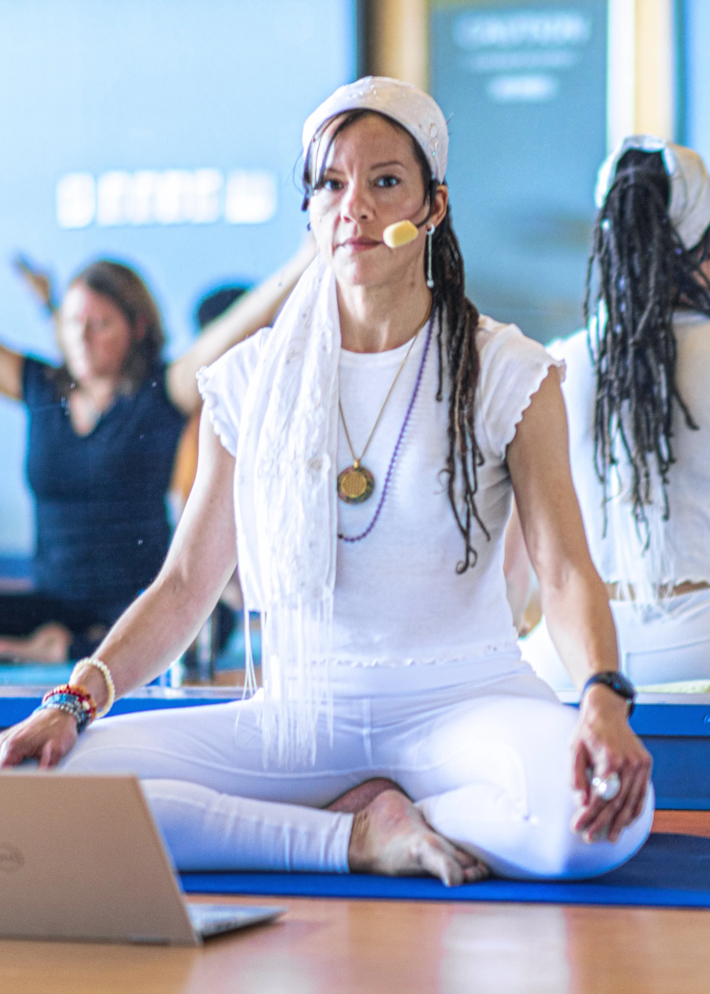 Kundalini Yoga - Harnessing Your Inner Energy — Thrive Hot Yoga